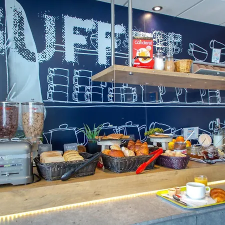 Ibis Budget St Raphael Centre Et 2*
