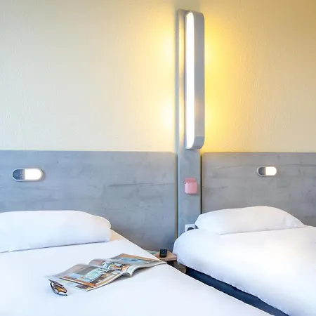 Ibis Budget St Raphael Centre Et Фрежюс