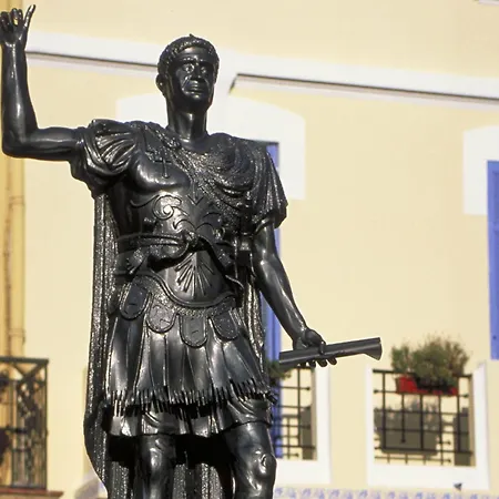 Ibis Budget St Raphael Centre 酒店