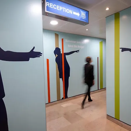 酒店 Ibis Budget St Raphael Centre 2*