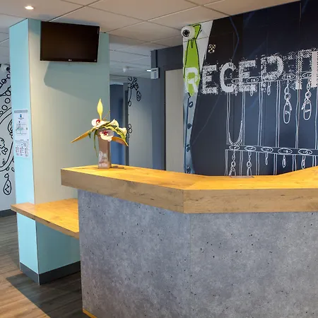 Ibis Budget St Raphael Centre Plages Gare Tgv Hotel 2*
