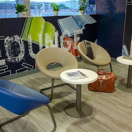 Ibis Budget St Raphael Centre 2*