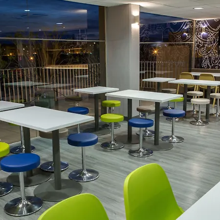 酒店 Ibis Budget St Raphael Centre