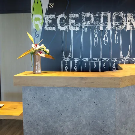 Ibis Budget St Raphael Centre 酒店