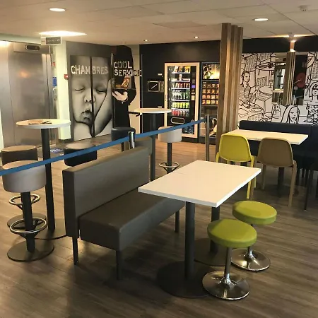 Отель Ibis Budget St Raphael Centre Et