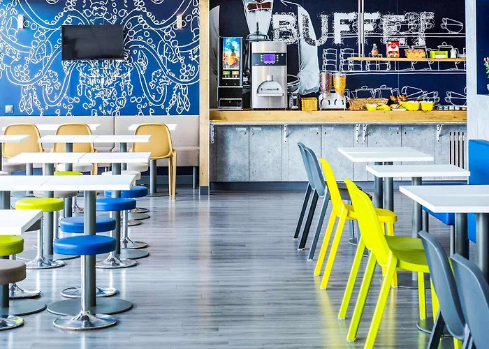 Ibis Budget St Raphael Centre Hotel