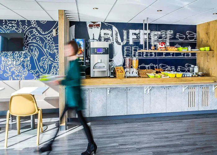 Ibis Budget St Raphael Centre 2*