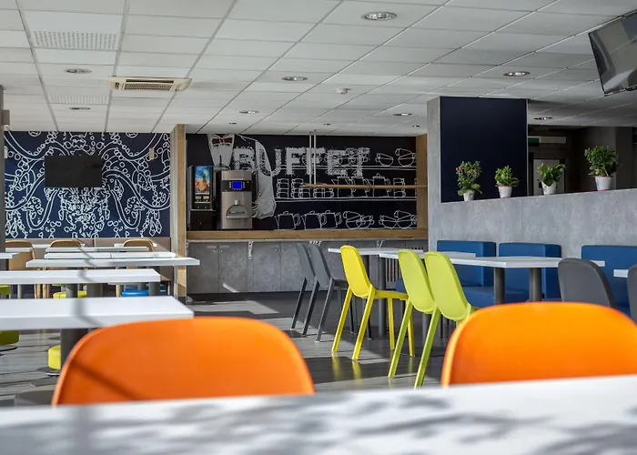 Ibis Budget St Raphael Centre Hotel