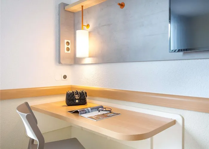 Ibis Budget St Raphael Centre Hotel