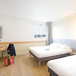 Ibis Budget St Raphael Centre Plages Gare Tgv 2*