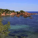 Ibis Budget St Raphael Centre Plages Gare Tgv Hotel 2*