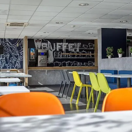 Hotel Ibis Budget St Raphael Centre Et