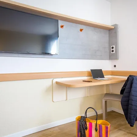 Ibis Budget St Raphael Centre