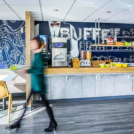 Ibis Budget St Raphael Centre 2*