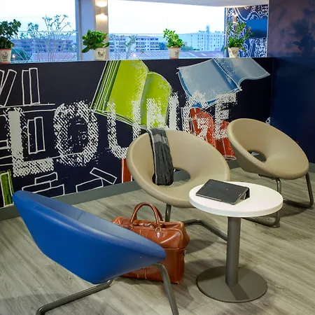 Hotel Ibis Budget St Raphael Centre Fréjus