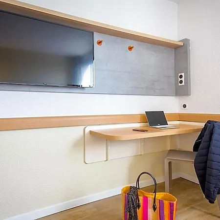 Ibis Budget St Raphaël Centre Tassigny