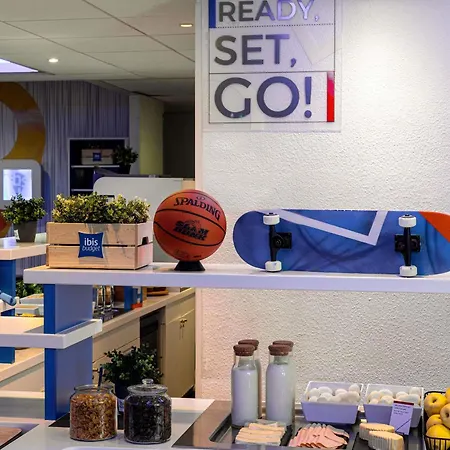 Ibis Budget St Raphael Centre Plages Gare Tgv 2* Fréjus