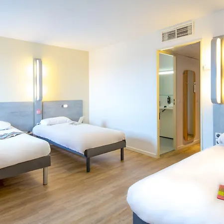 Ibis Budget St Raphaël Centre Tassigny Hotel Fréjus