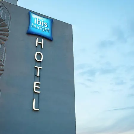 Hotel Ibis Budget St Raphaël Centre Tassigny 2*