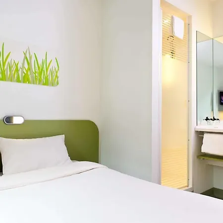 Ibis Budget St Raphaël Centre Tassigny 2* Fréjus