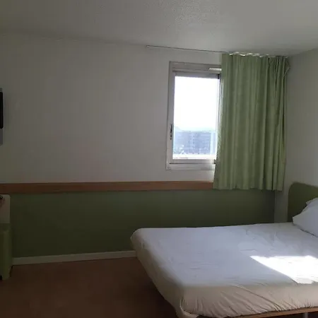 Ibis Budget St Raphaël Centre Tassigny 2* Fréjus