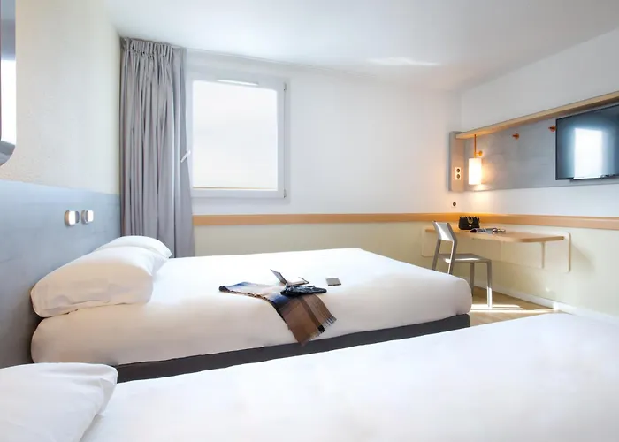 Ibis Budget St Raphael Centre 2*