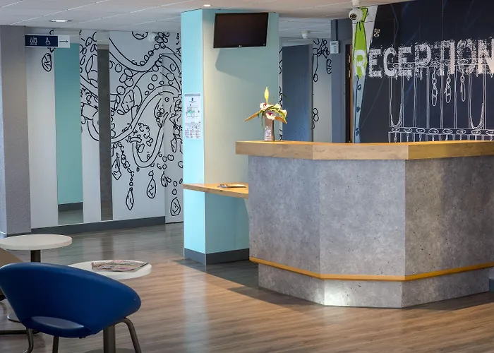 Ibis Budget St Raphael Centre 2*
